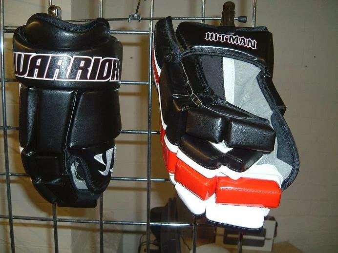 Warrior Hitman gloves 14" 