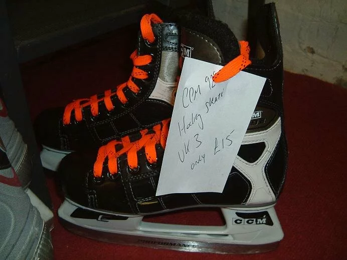 CCM 92S Hockey Skate - UK 3 